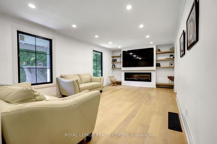 Property Photo: 69 Glenda Jane Drive ON L0P 1B0