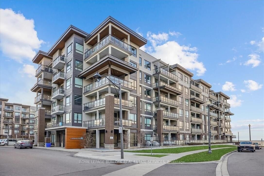 Property Photo: 10 Esplanade Lane 215 ON L3M 0H1