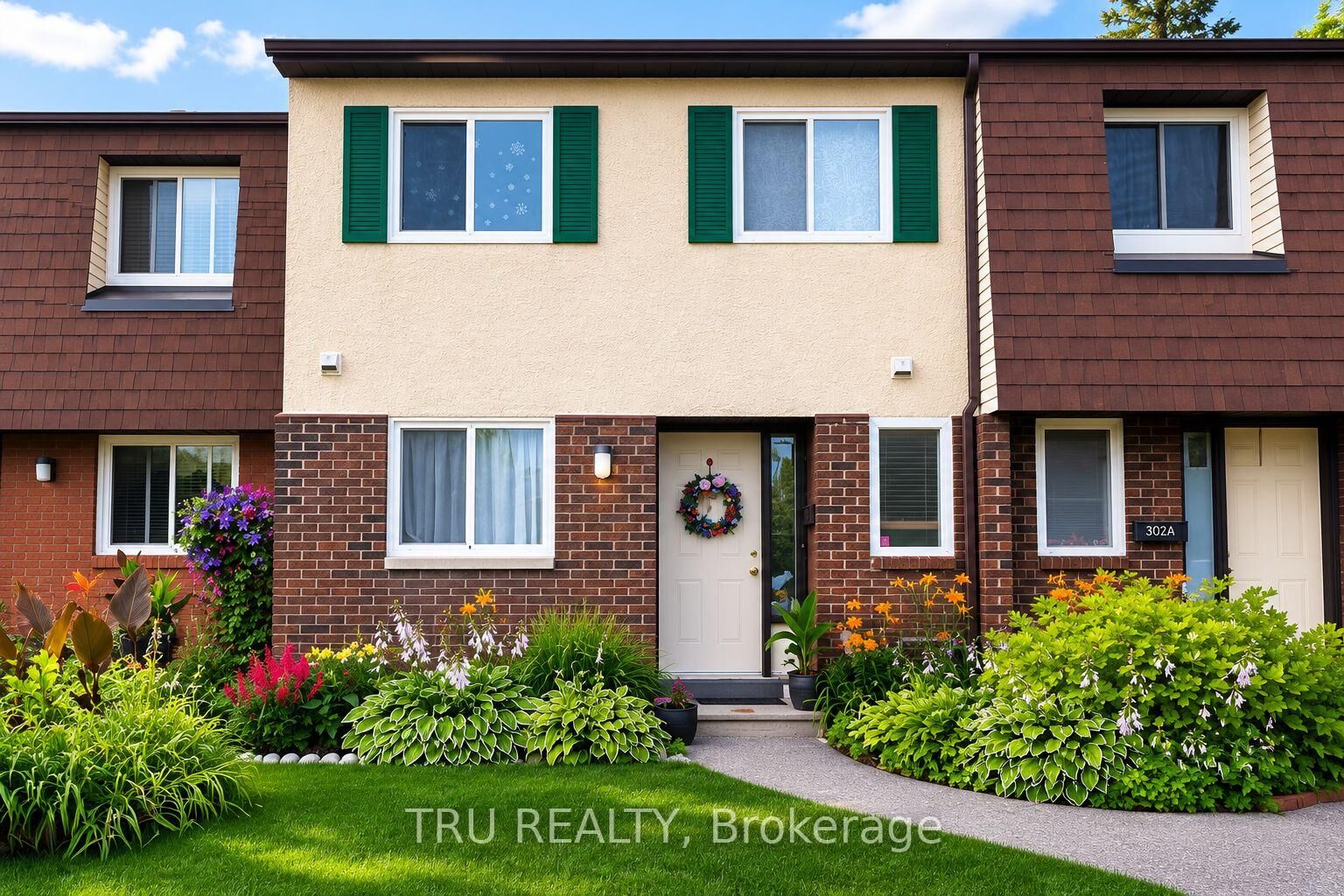 Property Photo: 302 Craig Henry Drive B ON K2G 4H5