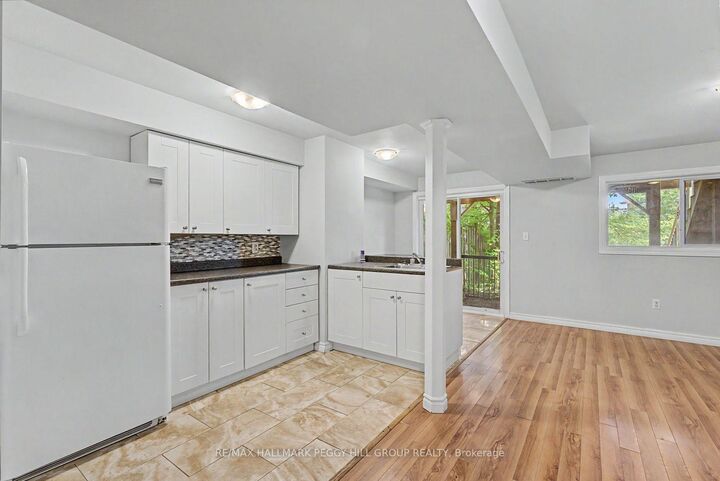 Property Photo:  175 Stanley Street 59 - Lower  ON L4M 0G2 