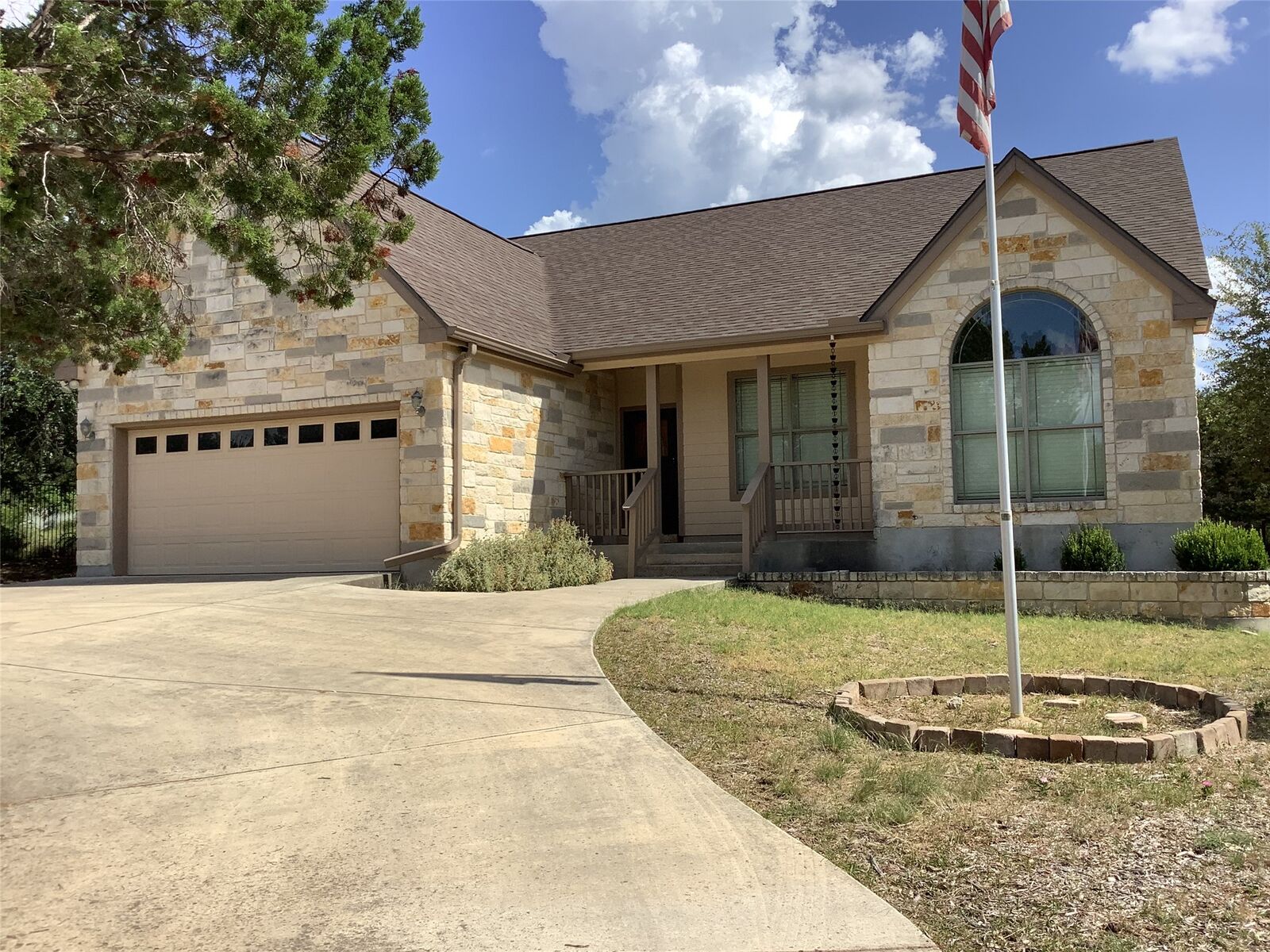 Property Photo: 110 Crazy Cross Road TX 78676