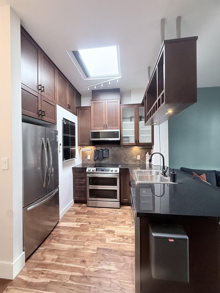 Property Photo:  8988 Hudson Street 508  BC V6P 6Z1 