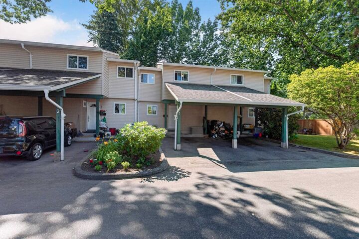 Property Photo: 20587 51A Avenue 3 BC V3A 7A4