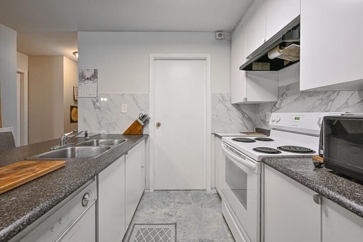 Property Photo: 1750 McKenzie Road 801 BC V2S 3Z3
