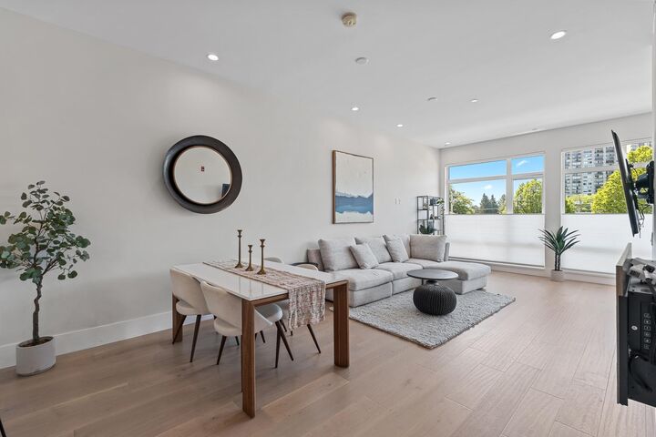 1591 Bowser Avenue 206 — photo 1