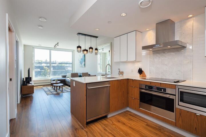 Property Photo:  159 W 2nd Avenue 312  BC V5Y 0L8 