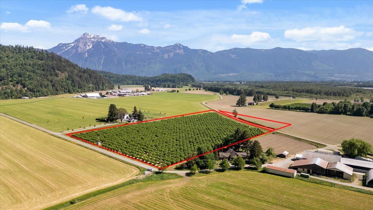 Property Photo: 4602 Hunt Road BC V0M 1A3