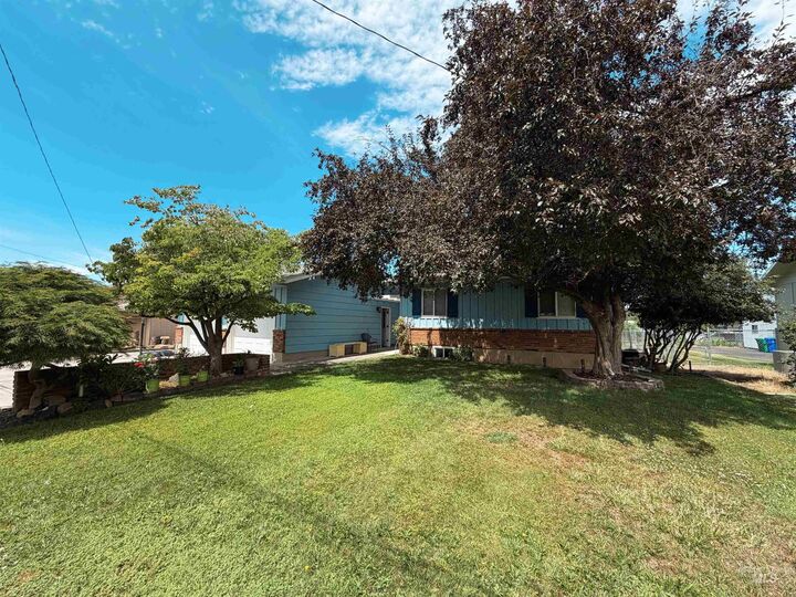 Property Photo:  409 Linden Dr  ID 83501 