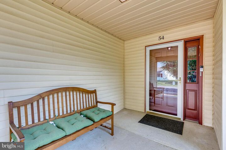 Property Photo:  54 N Horseshoe Lane  NJ 08022 