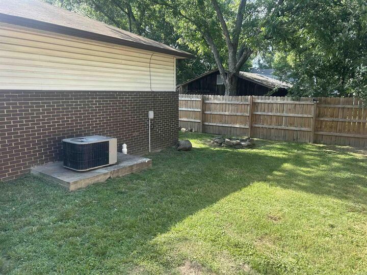 Property Photo:  2 Blossom Lane  AR 72058 