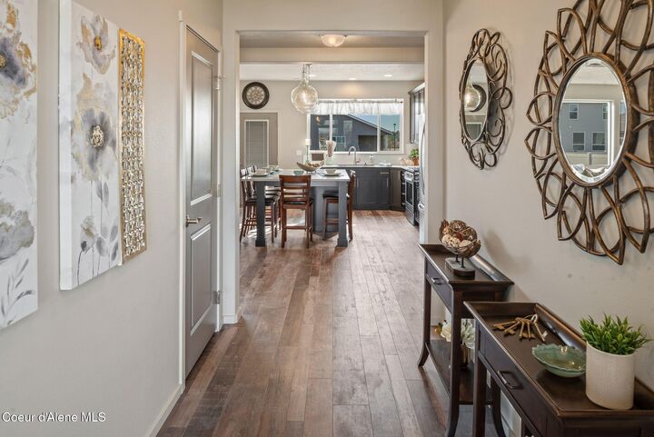 Property Photo:  8 N Drummond St  WA 99016 