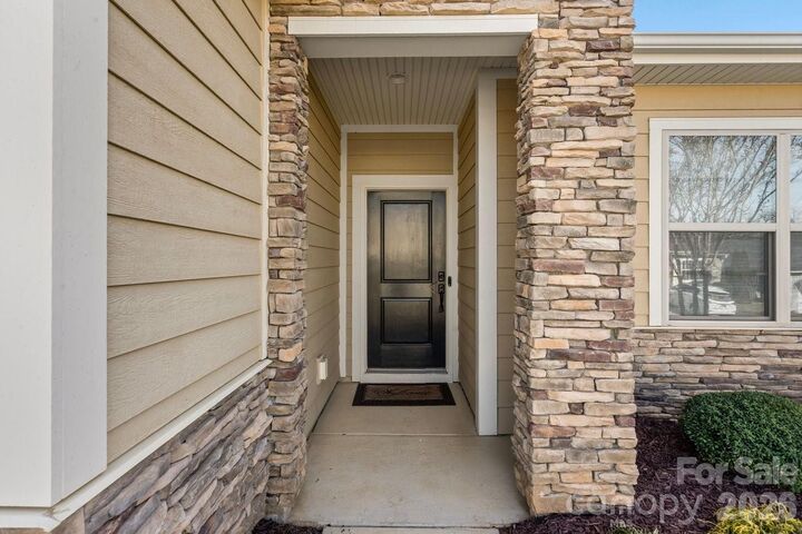 Property Photo: 4843 Looking Glass Trail NC 28037