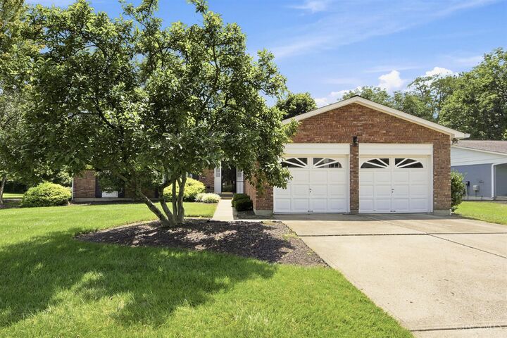 Property Photo: 7513 Golf Green Drive OH 45242