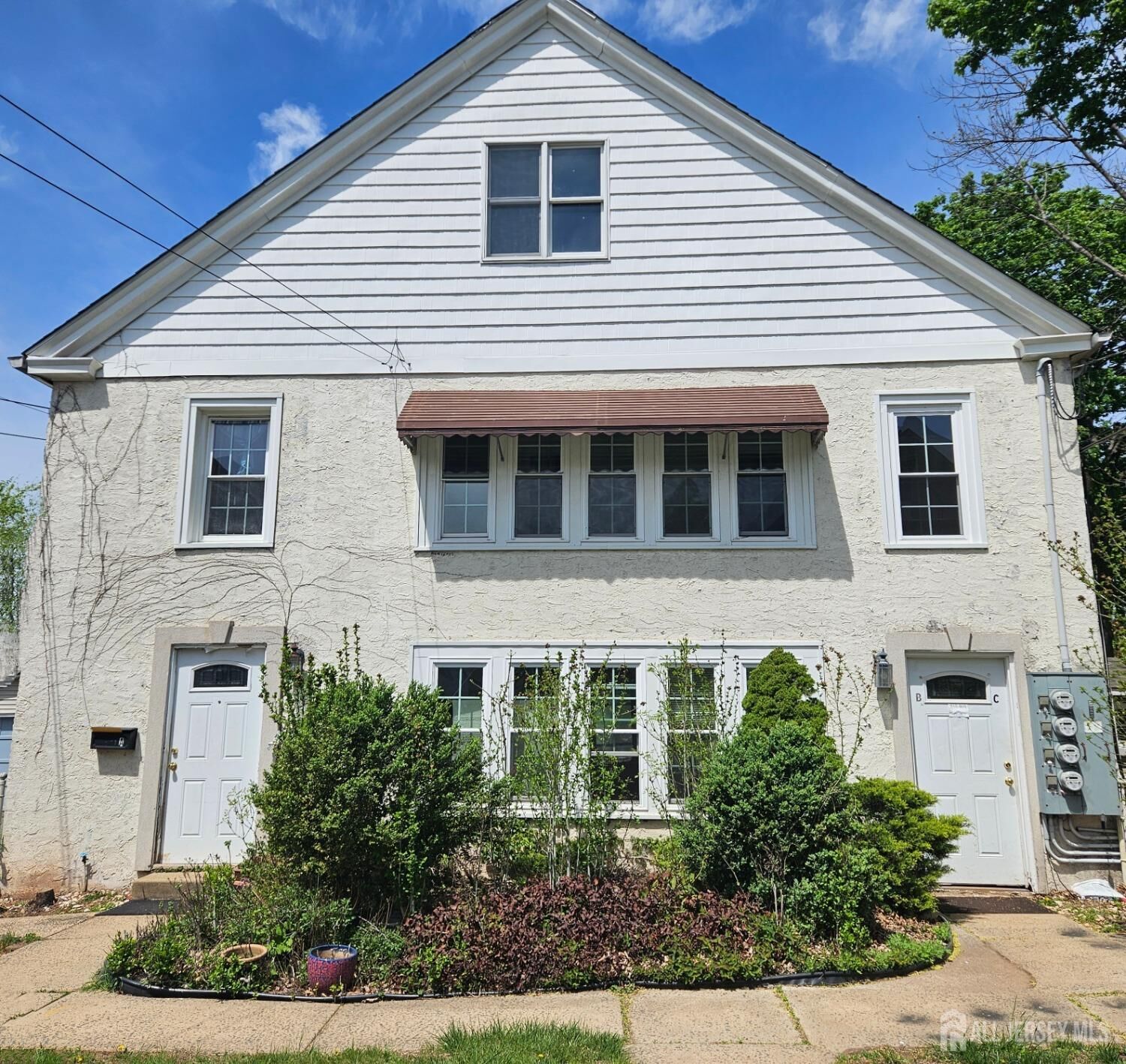 Property Photo:  427-427 Magnolia Street  NJ 08904 