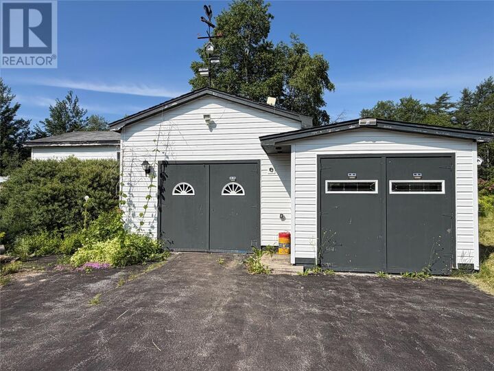 Property Photo:  34 Farm Road  NL A0K 3E0 