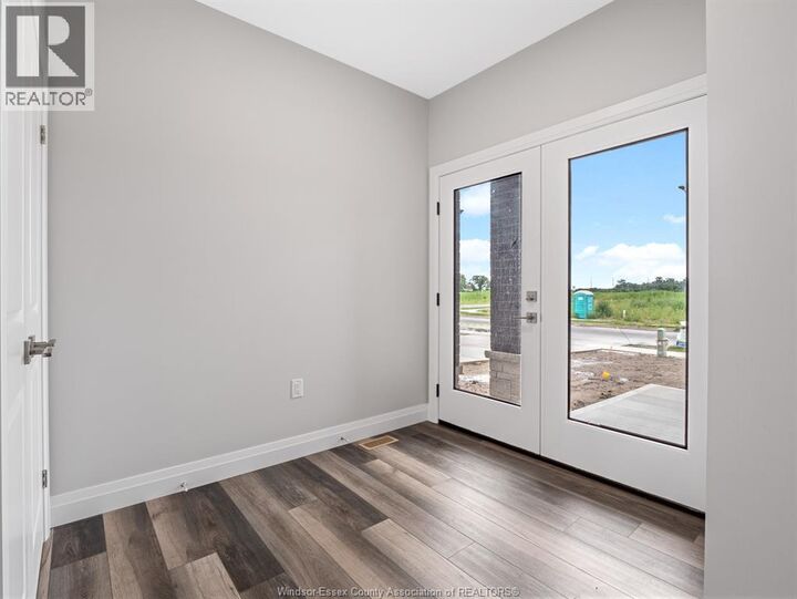 Property Photo: 113 Eagle Street ON N8H 0G5