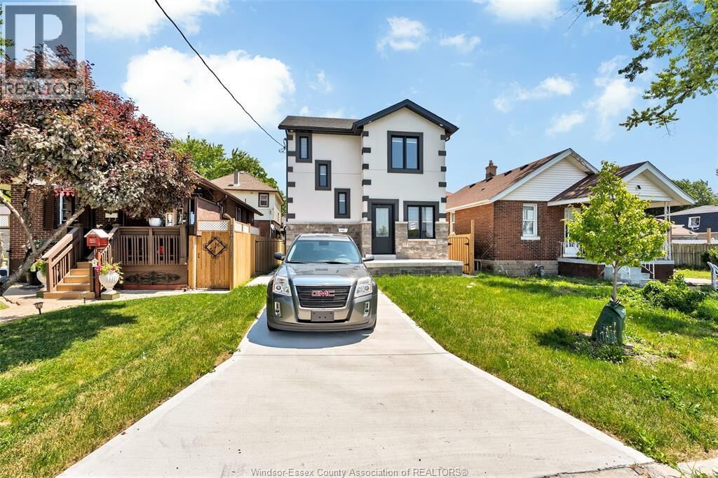 Property Photo:  1156 Wellington  ON N9A 5K1 