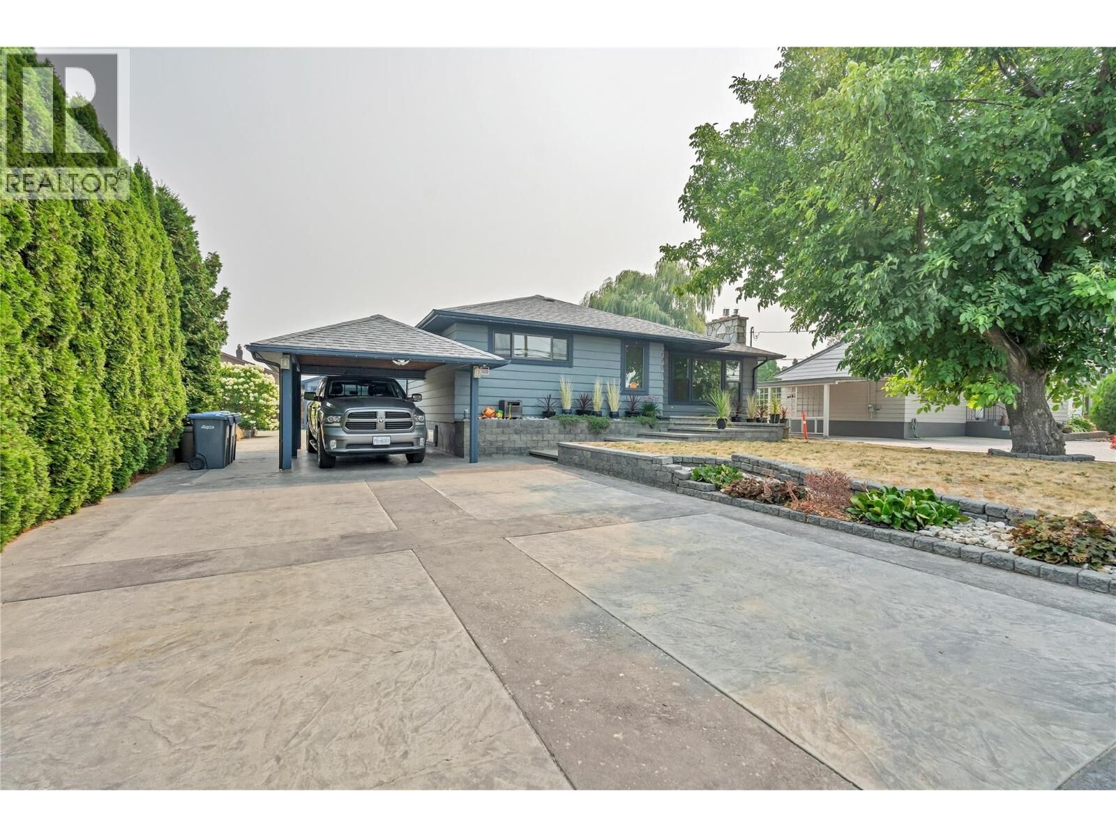 Property Photo: 2301 Tait Street BC V0H 1Z4