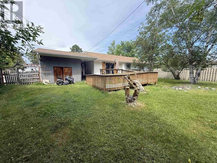 Property Photo: 116 Parkdale Rd ON P8N 1R9