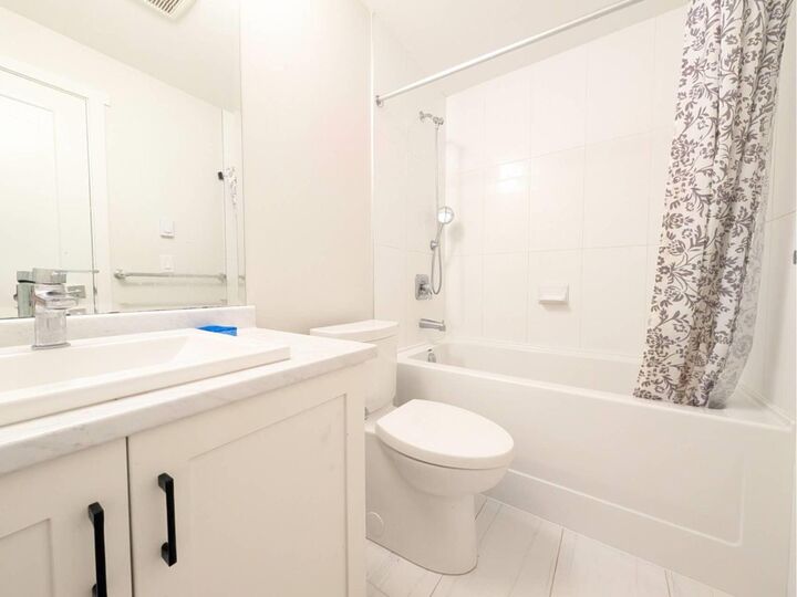 Property Photo:  165xx 103A Ave Bsmt  BC V4N 6V4 