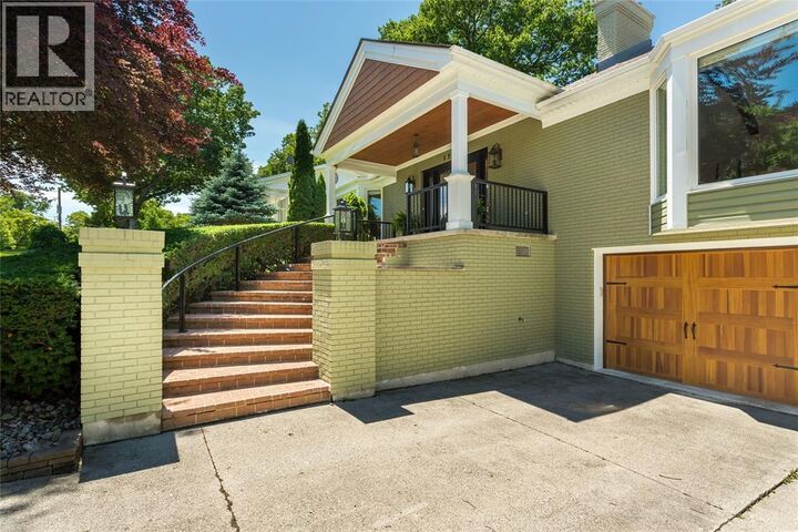 Property Photo:  1727 Mater Drive  ON N7S 3S4 