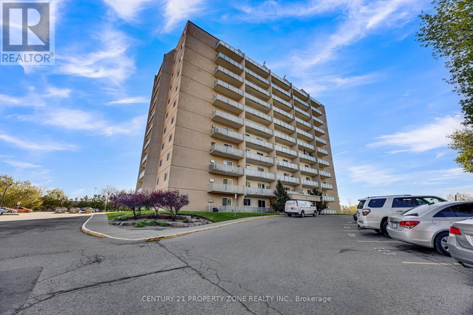 Property Photo: 573 Mornington Avenue 907 ON N5Y 4T9