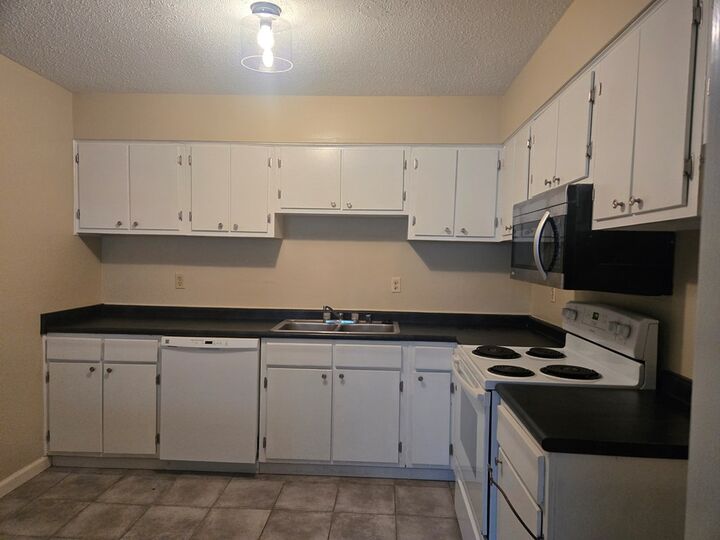 Property Photo: 303 Rhodes Street AR 72301