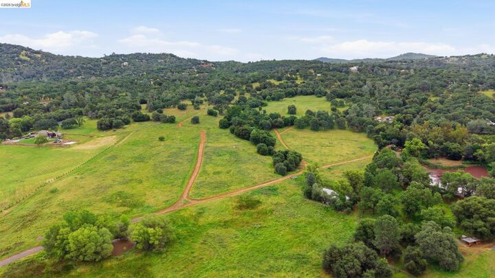 Property Photo: