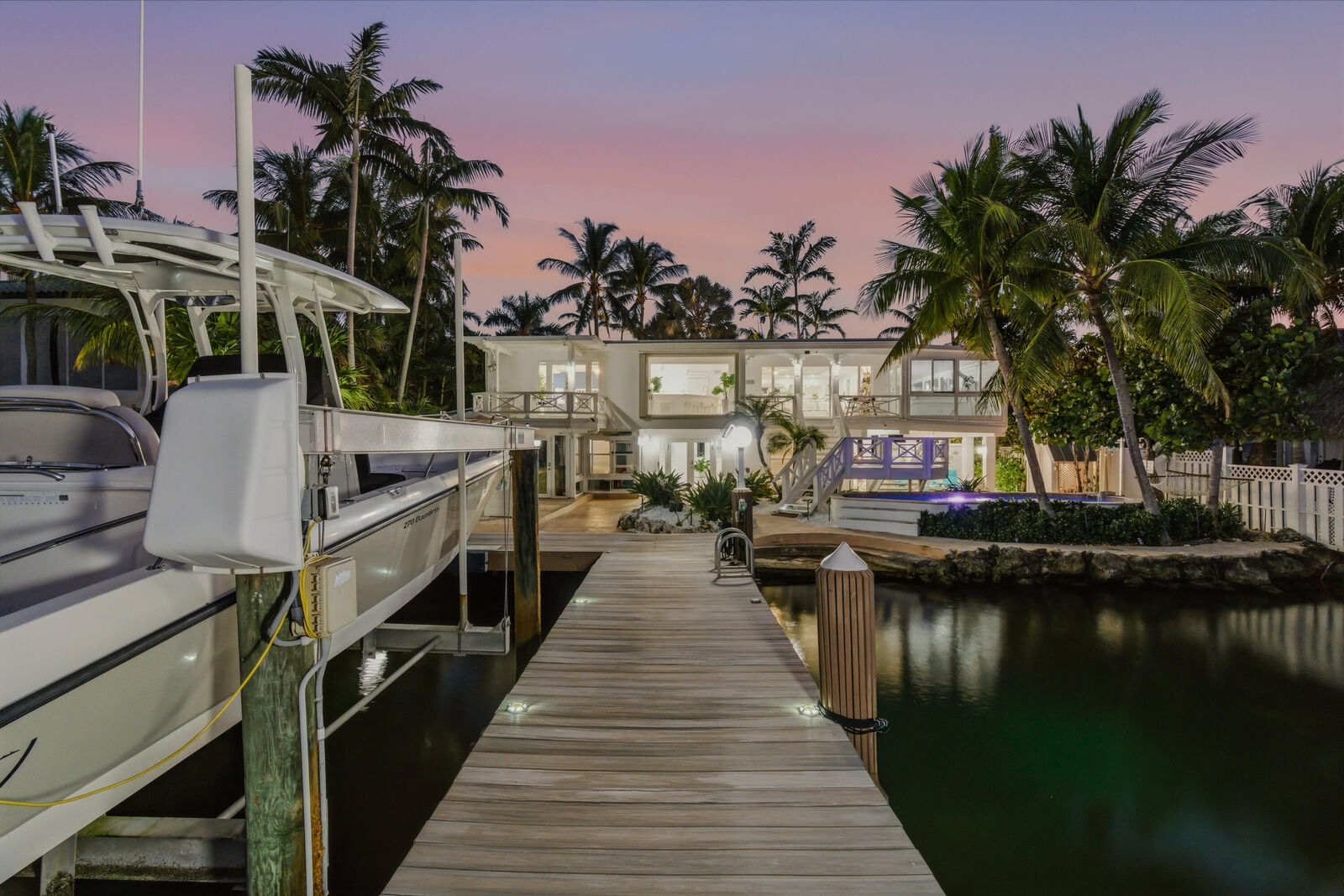 Property Photo:  16 North Drive  FL 33037 