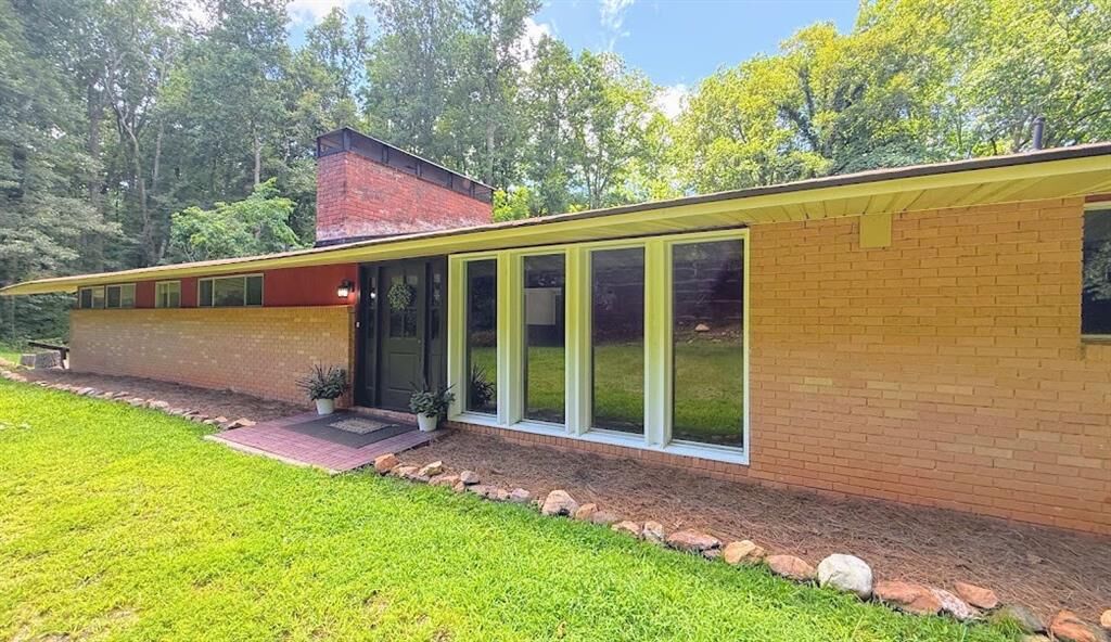 Property Photo: 1121 Highway 27 N GA 30110