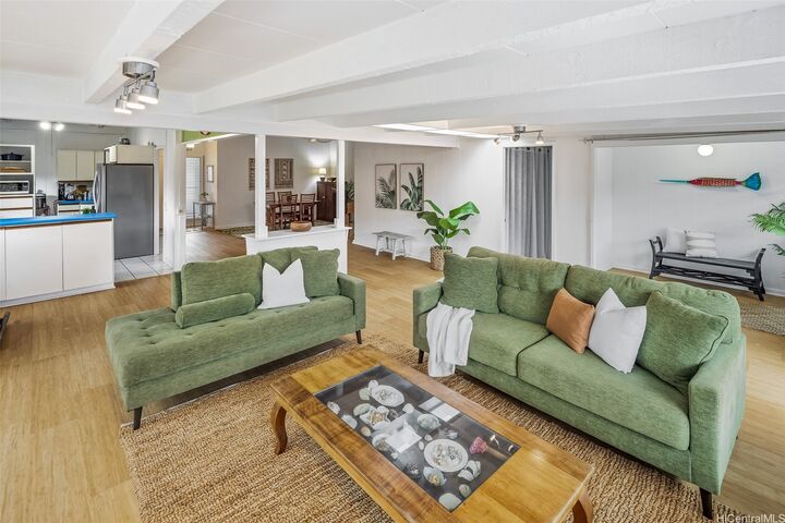Property Photo: 559 Iana Street HI 96734