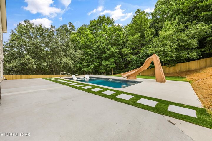 Property Photo:  8300 Foxworth Tr  TN 37849 