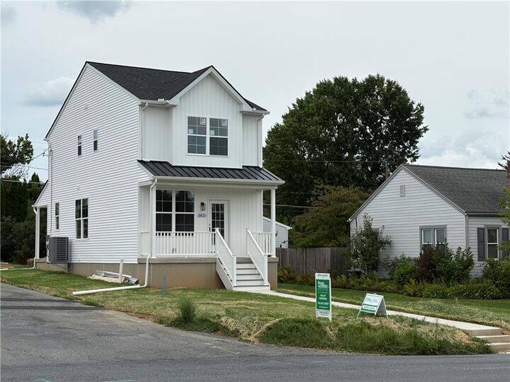 Property Photo:  3821 Broadway  PA 18104 