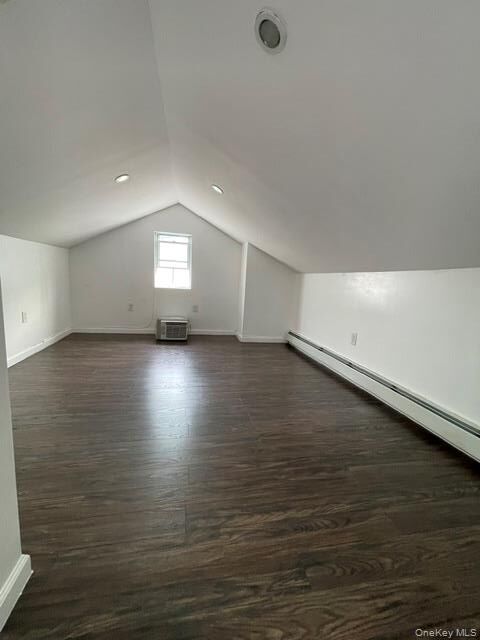 Property Photo:  1865 Mulford Avenue  NY 10461 