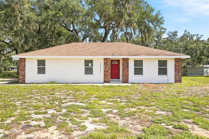 Property Photo: 34641 Dogwood Drive FL 33523