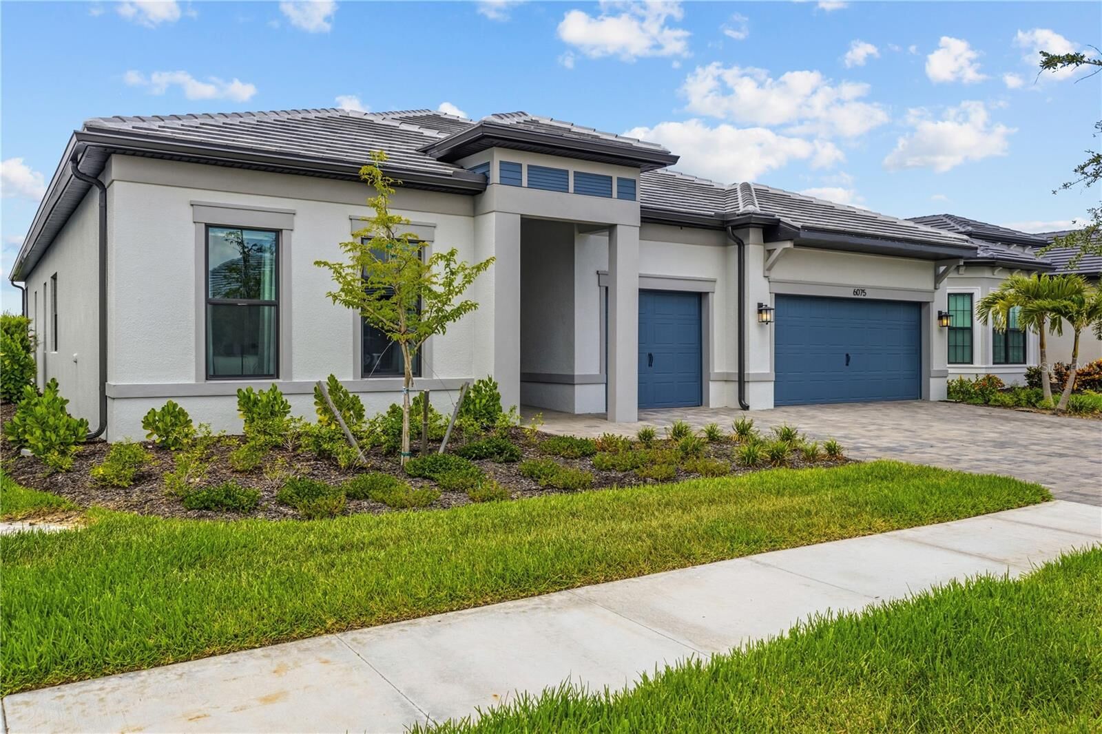 Property Photo: 6075 Sawgrass Lake Court FL 34275