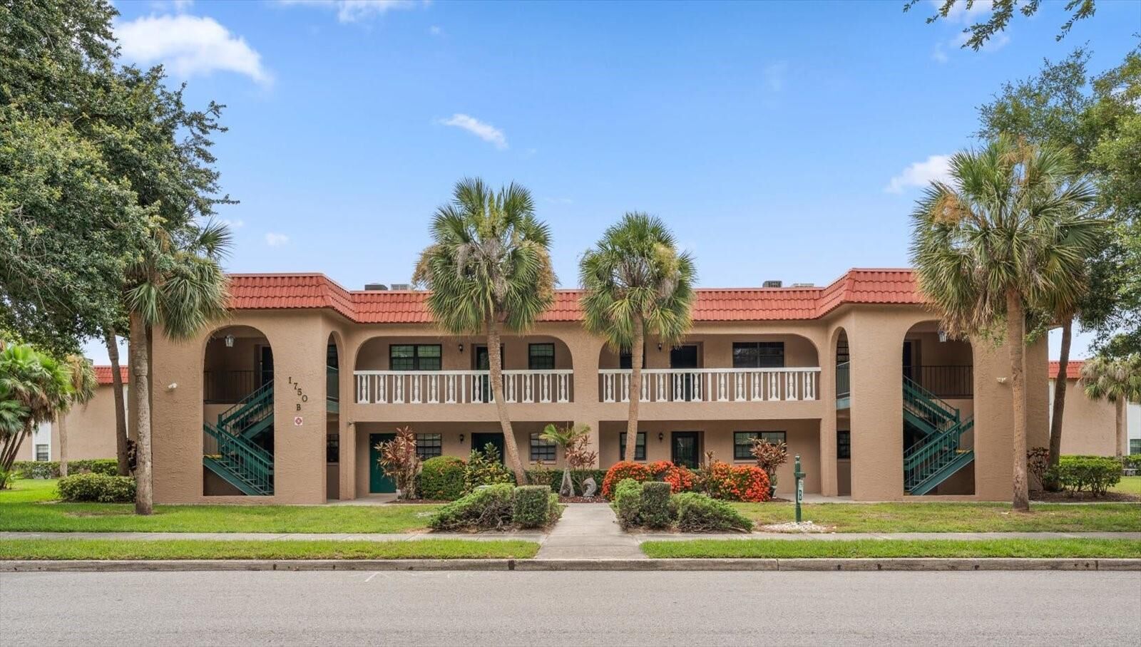 Property Photo: 1750 Belleair Forest Drive B8 FL 33756