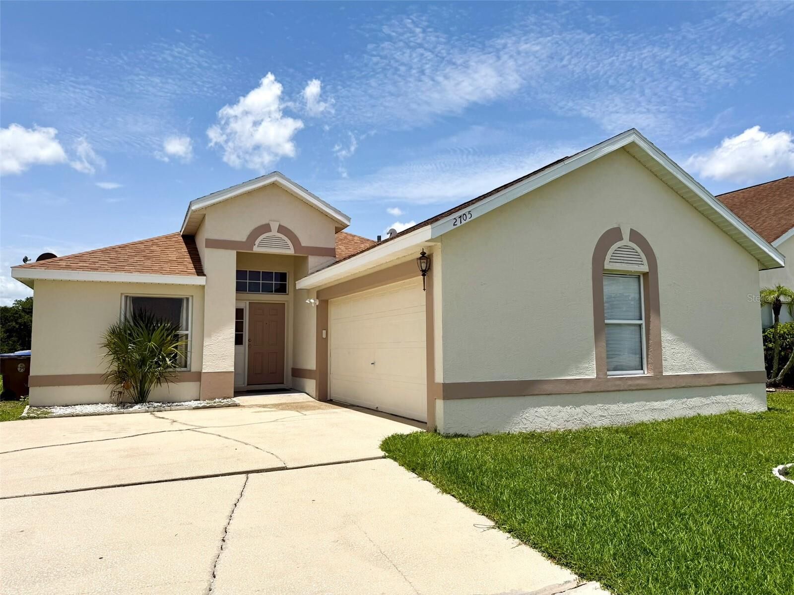 Property Photo:  2705 Chatham Circle  FL 34746 