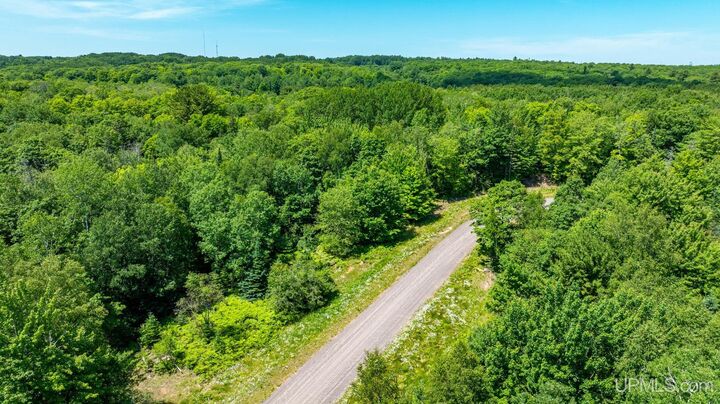 Property Photo:  Tbd Parcel M14 Applewood Drive  MI 49931 