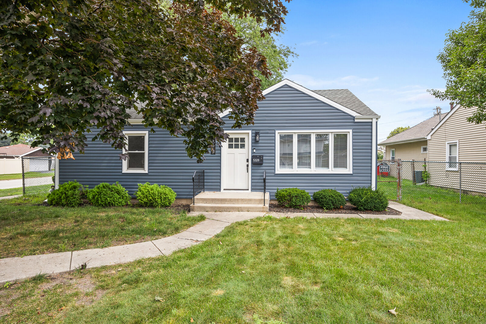 Property Photo:  5328 Alexander Place  IL 60453 