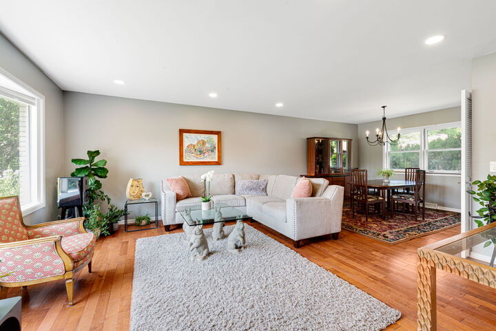 Property Photo:  3504 Illinois Road  IL 60091 