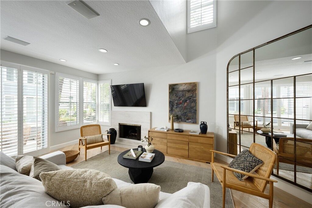 Property Photo: 206 Hartford CA 92660