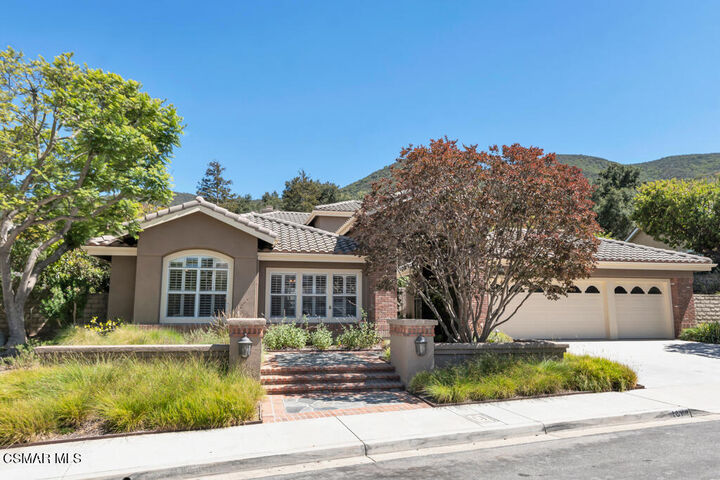 Property Photo: 1688 Crystal View Circle CA 91320