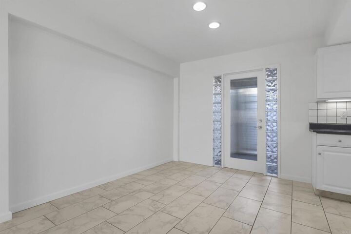 Property Photo: 415 E Avenida Granada CA 92264