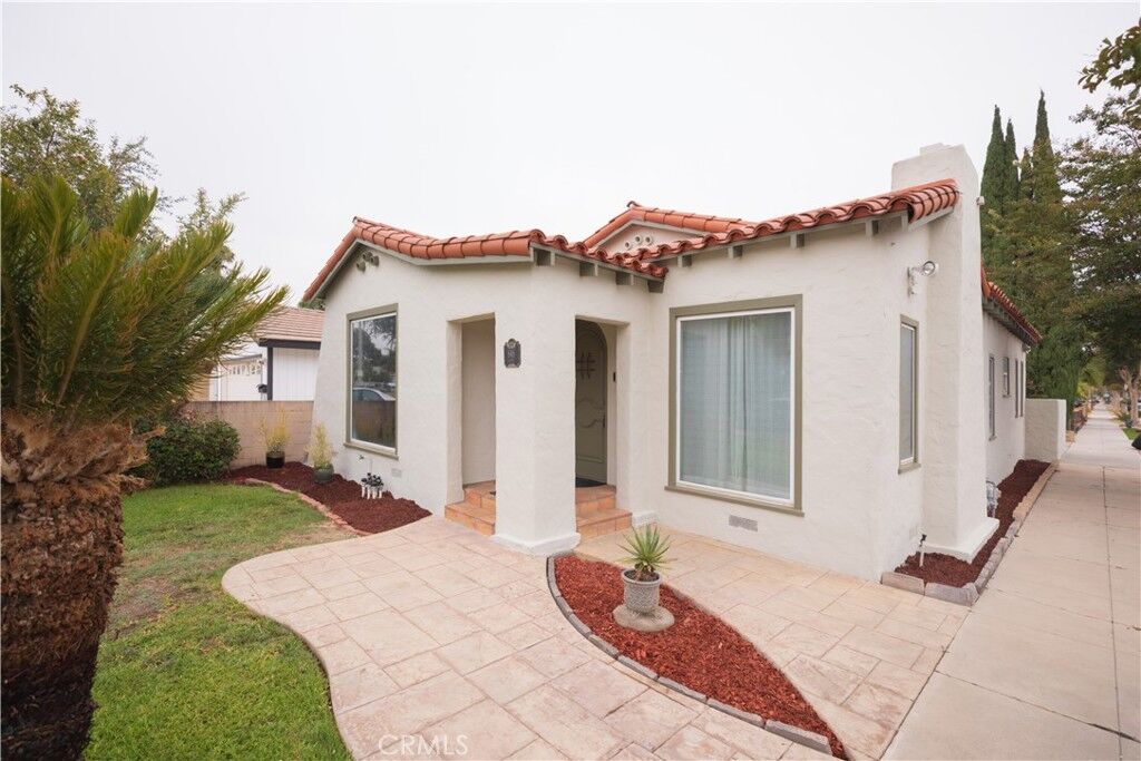 Property Photo: 848 S Lemon CA 92805