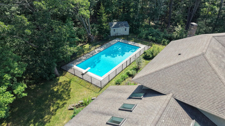 Property Photo:  18 Channel View Road  ME 04107 