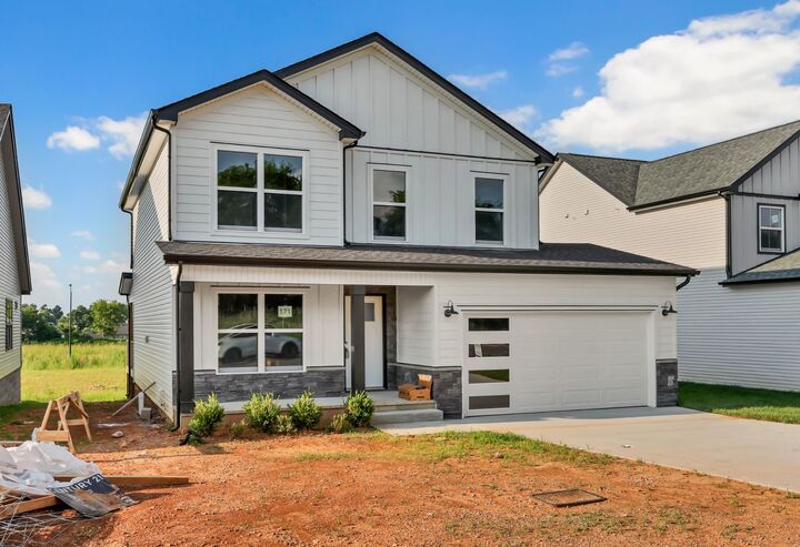 Property Photo:  2804 Brewster Dr  TN 37042 