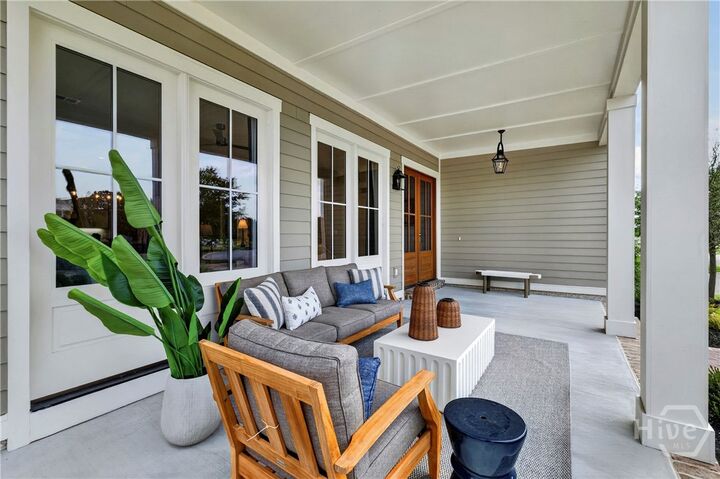 Property Photo:  405 Reserve Way  GA 31401 