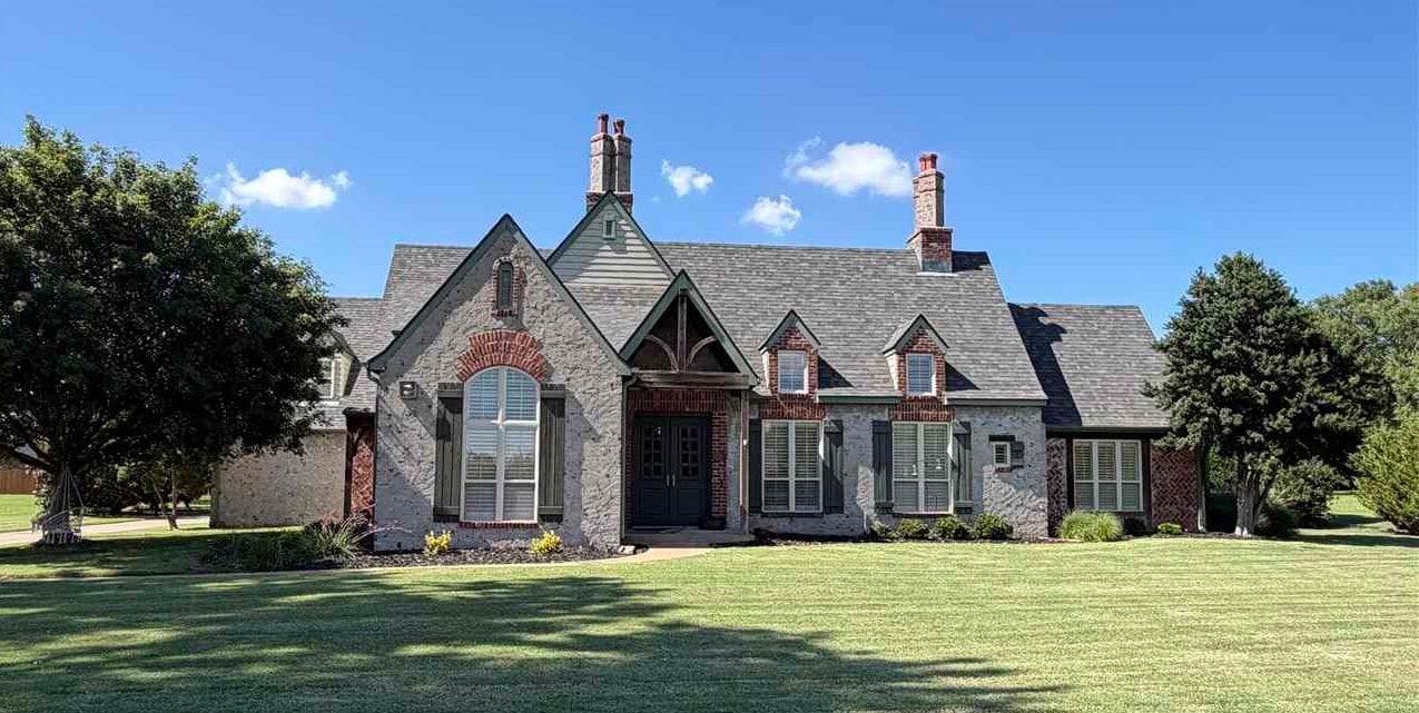 Property Photo:  25 Orchard Lane  OK 74604 