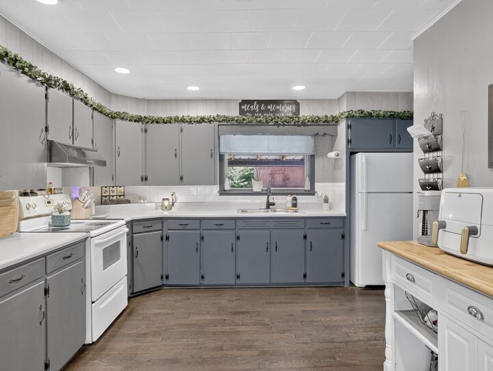 Property Photo:  32360 Rt 187  PA 18837 